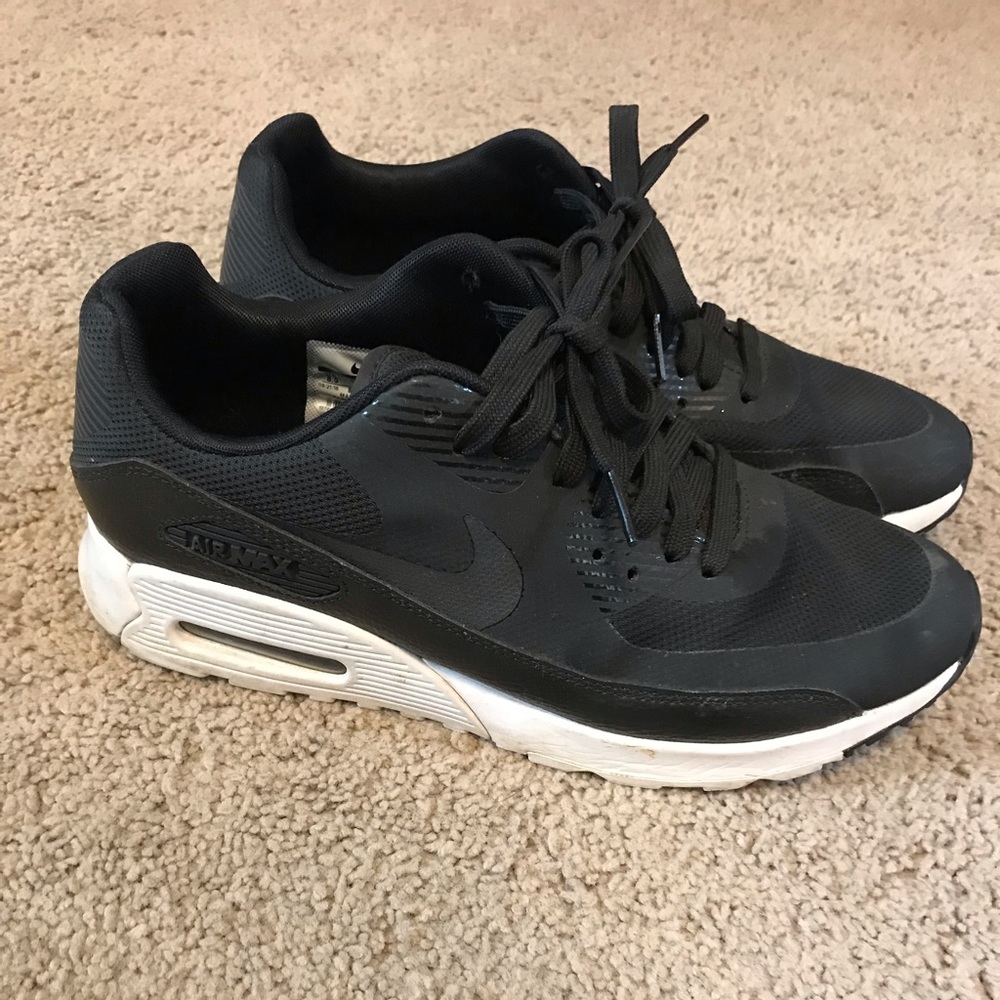 Women’s NIke AirMax